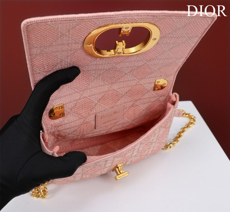 LTB - Luxe Touch Bags - 2012