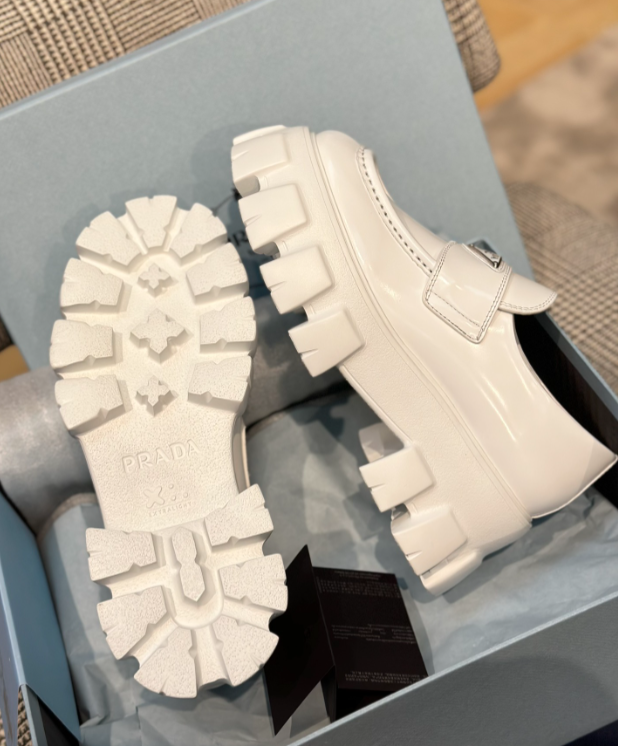 Luxe Touch Bags 

 - PD Women Shoes - 008