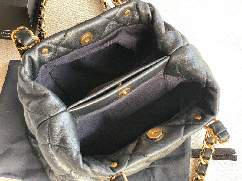 Luxe Touch Bags 

 -  Bags - 2883