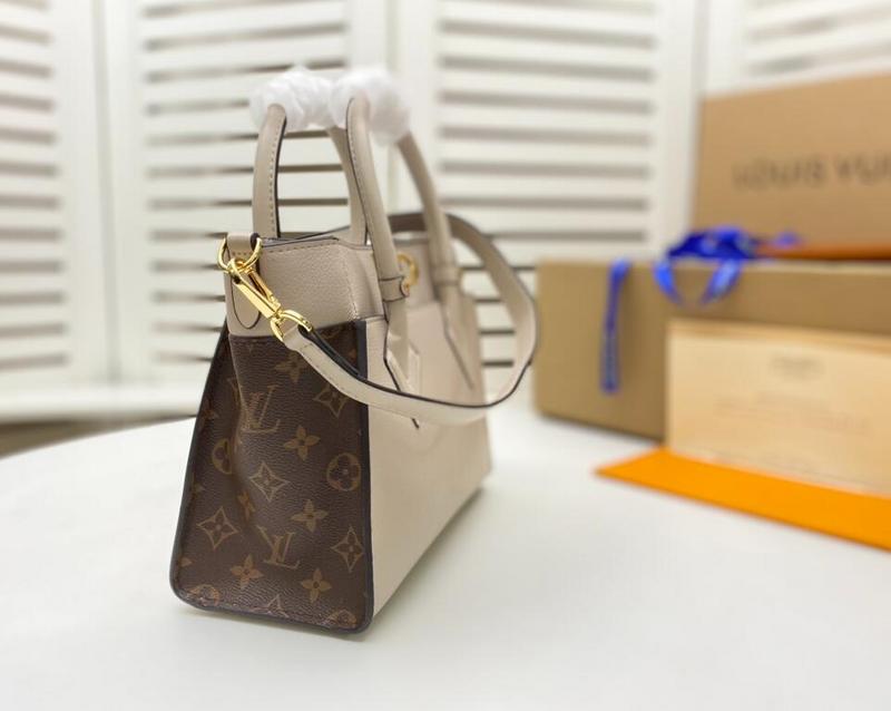 Luxe Touch Bags -   2163