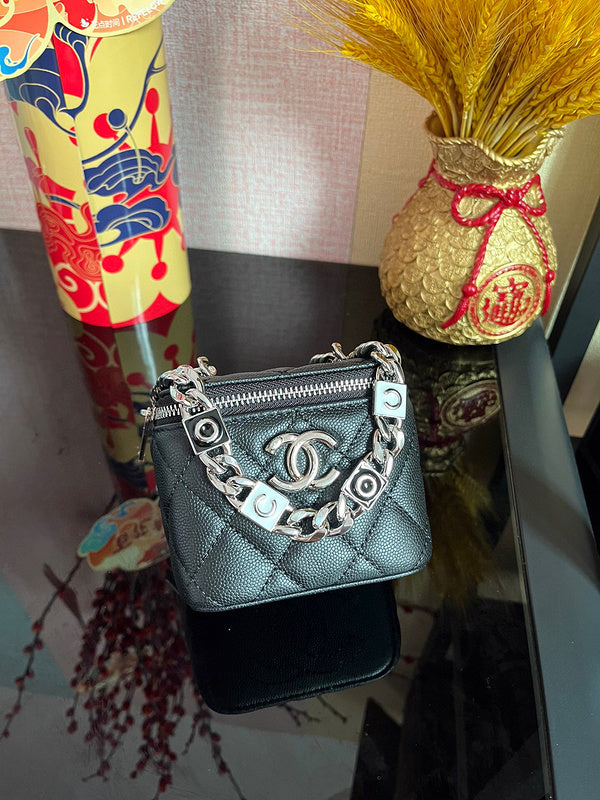 Luxe Touch Bags 

 -  Bags - 3160