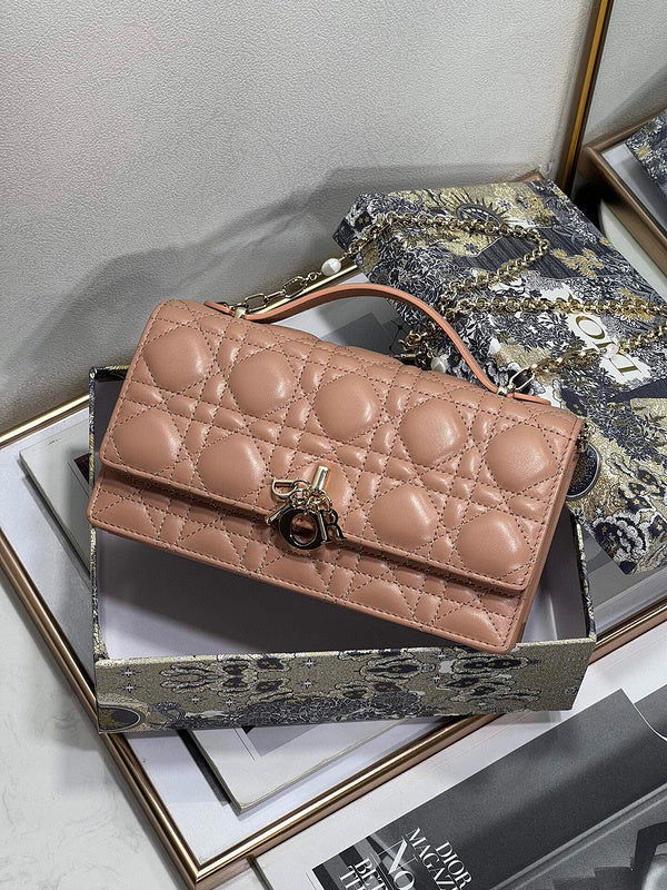 LTB - Luxe Touch Bags - 303