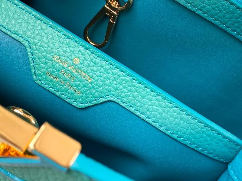 Luxe Touch Bags -   2625