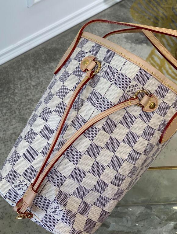 Luxe Touch Bags 

 - LTB Bags - 2960