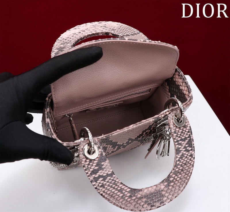 LTB - Luxe Touch Bags - 138