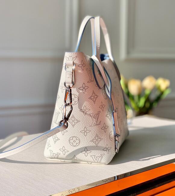 Luxe Touch Bags 

 - LTB Bags - 3138