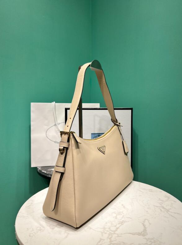 Luxe Touch Bags 

 - PD Bags - 046