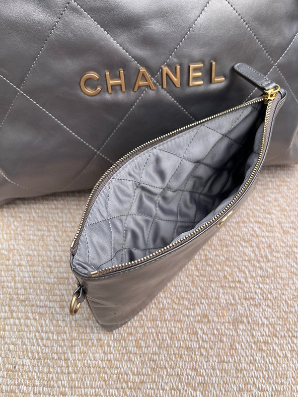 Luxe Touch Bags 

 -  Bags - 3100