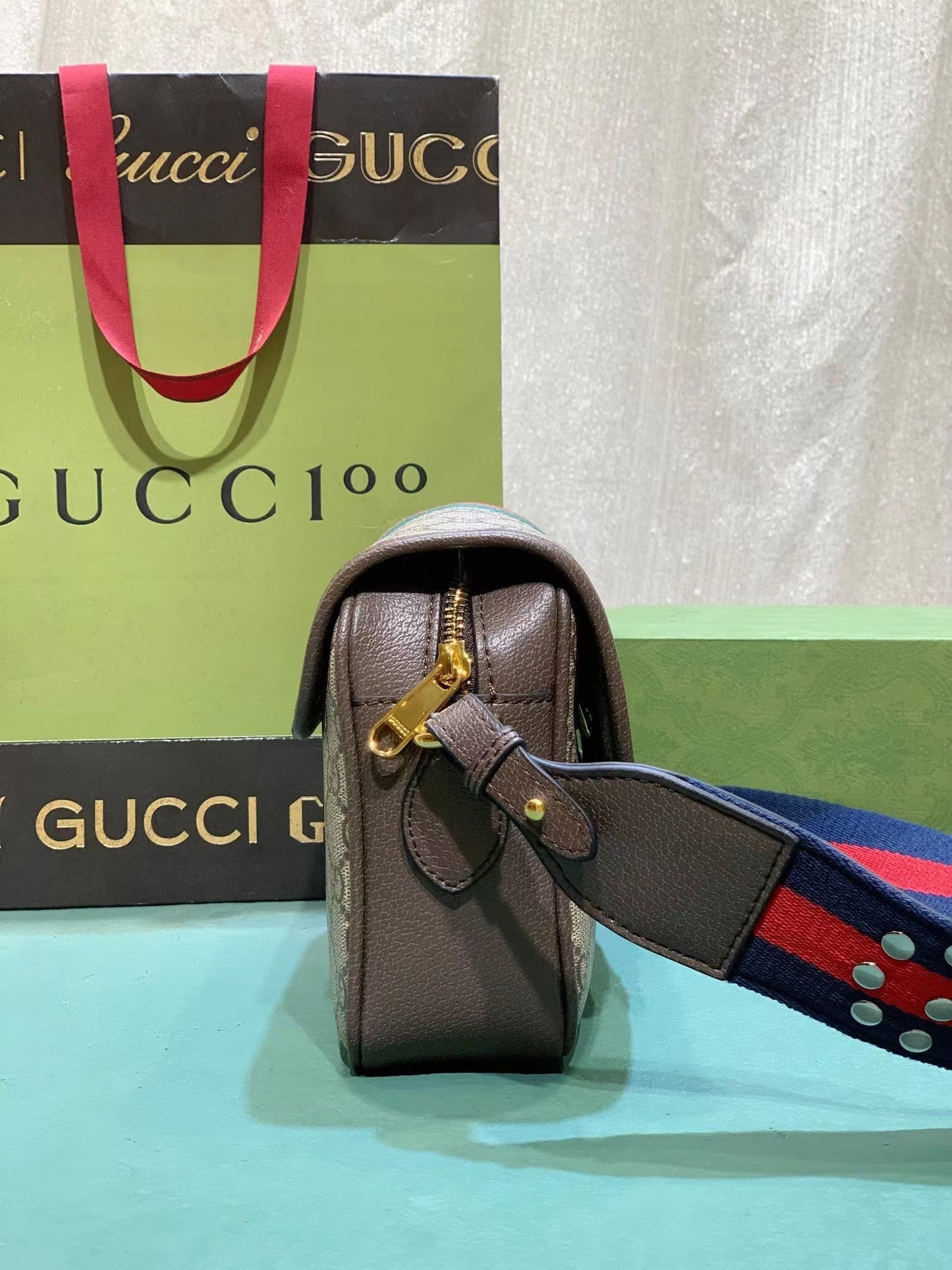 Elite Carryalls