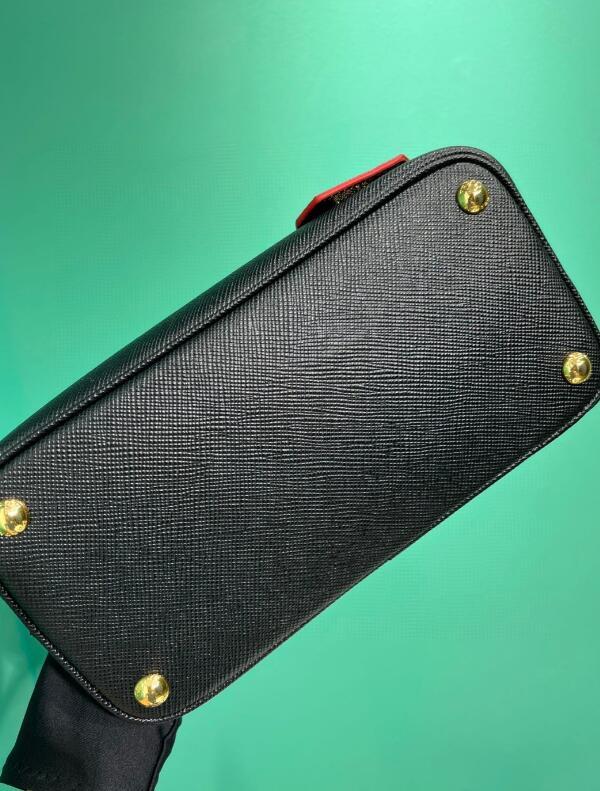 Luxe Touch Bags 

 - PD Bags - 080