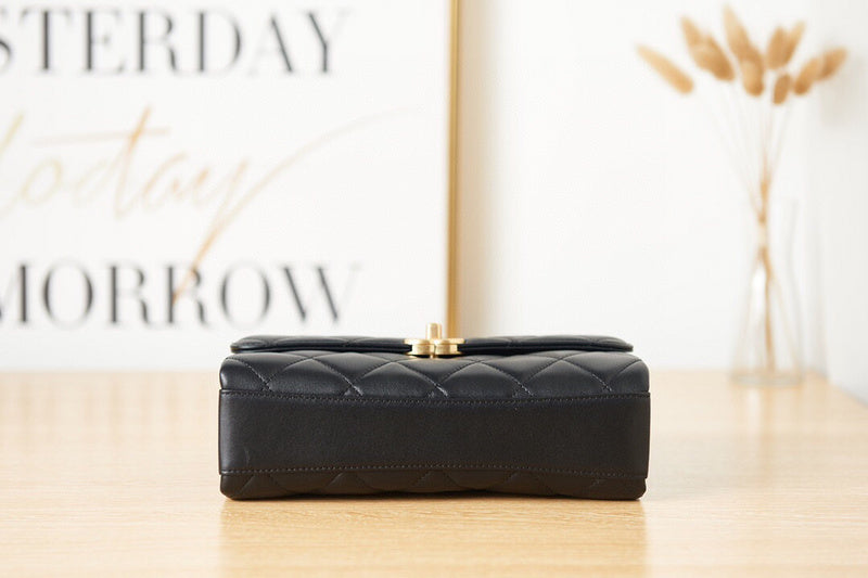 Luxe Touch Bags 

 -  Bags - 2878