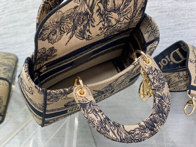 LTB - Luxe Touch Bags - 387