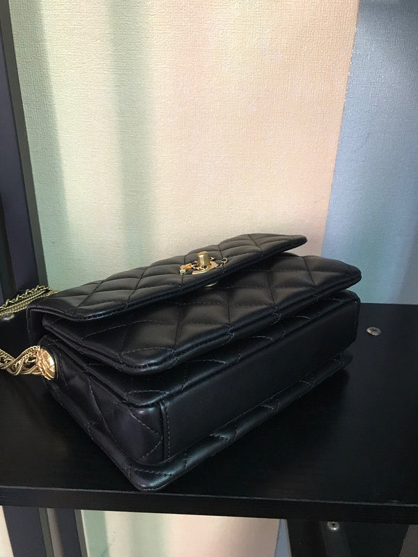 Luxe Touch Bags 

 -  Bags - 3061