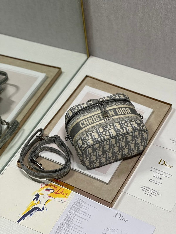 LTB - Luxe Touch Bags - 1952
