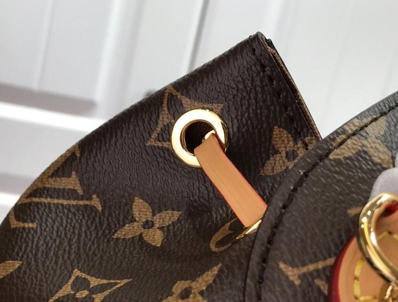 Luxe Touch Bags -   2676
