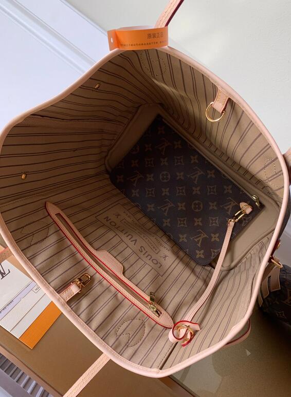 Luxe Touch Bags -   2522