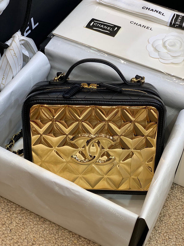 Luxe Touch Bags 

 -  Bags - 3519