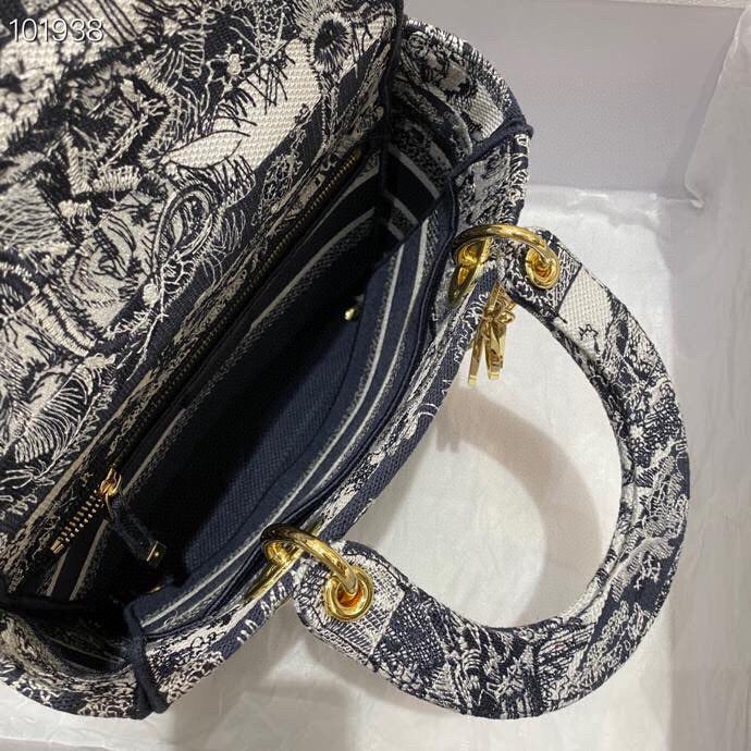 LTB - Luxe Touch Bags - 083