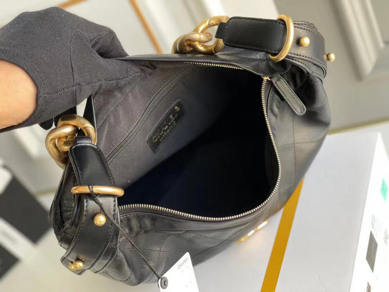 Luxe Touch Bags 

 -  Bags - 3111