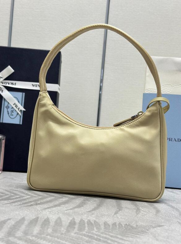 Luxe Touch Bags 

 - PD Bags - 057