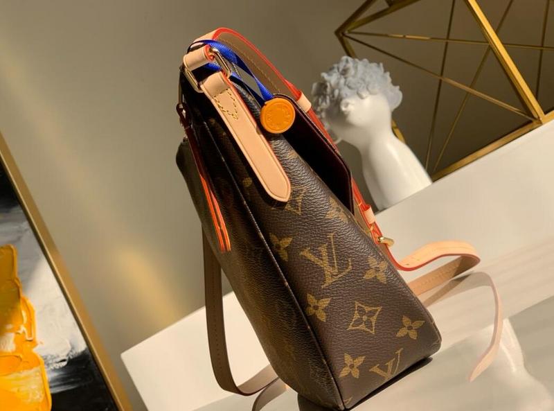 Luxe Touch Bags 

 - LTB Bags - 2604