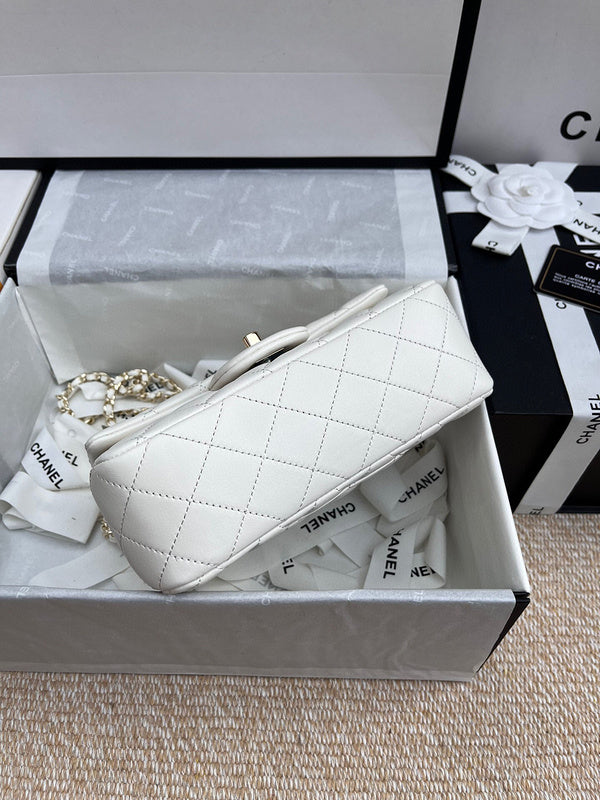Luxe Touch Bags 

 -  Bags - 3123