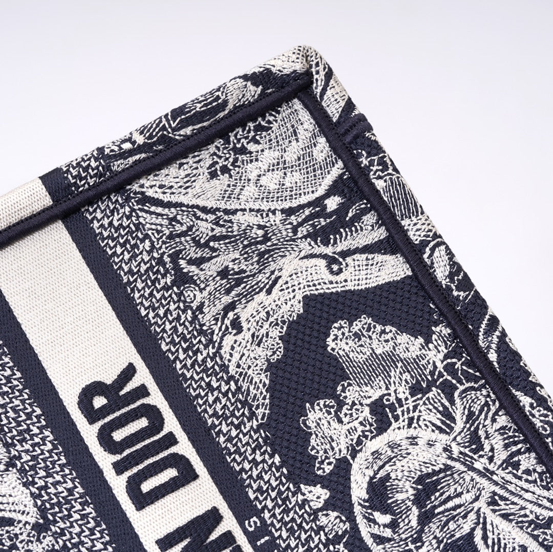 DIR1286 Book Tote tiger small MINI navy blue
