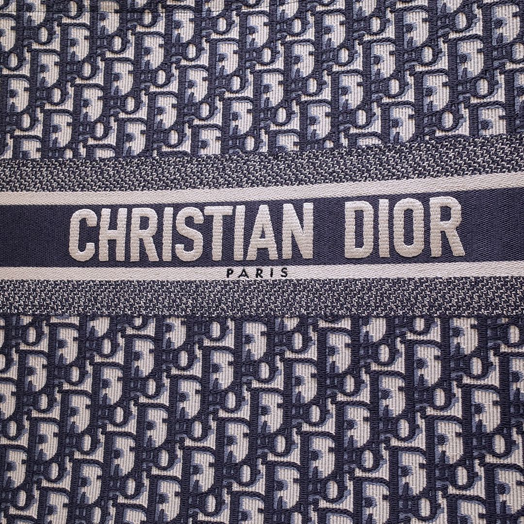 DIR1286 Book Tote big size 36.5cm 41.5cm Oblique Embroidery blue