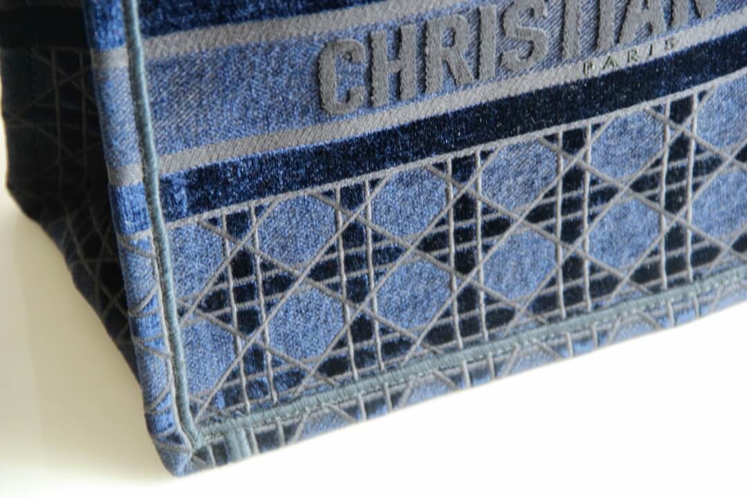 DIR1286 Book Tote BIG size 41.5cm 36.5cm Embroidery LOGO red Handbag blue