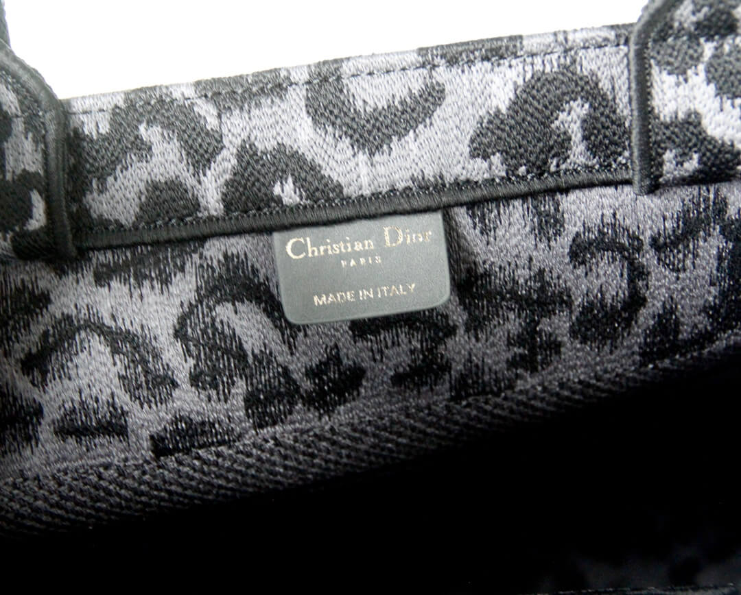 DIR1286 Book Tote BIG size 41.5cm 36.5cm Embroidery LOGO red Handbag Mizza-2