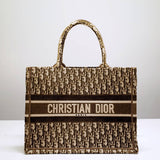 DIR1286 Book Tote BIG size 41.5cm 36.5cm Embroidery LOGO red Handbag yellow