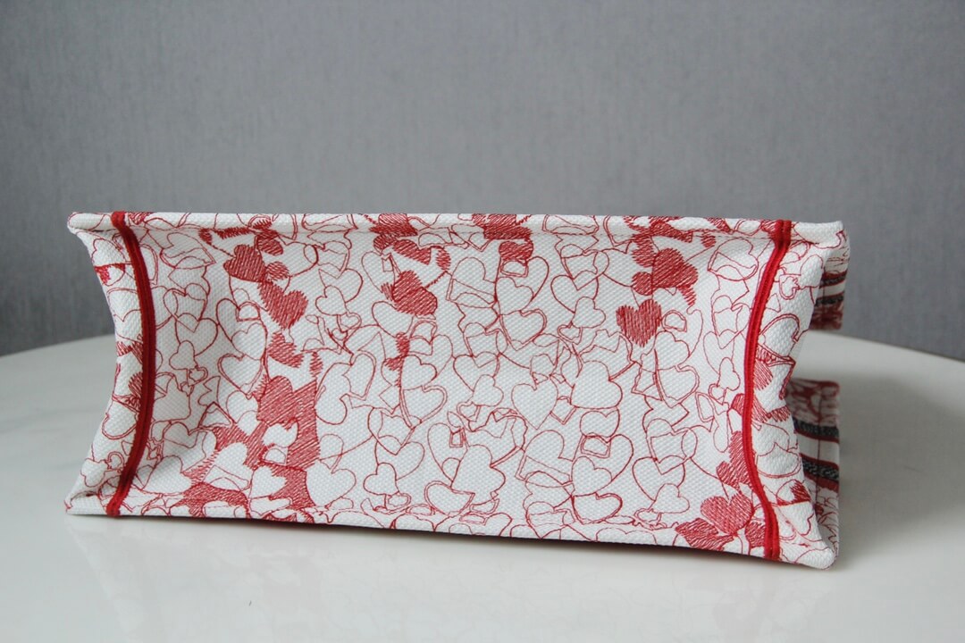 DIR1286 Book Tote BIG size 41.5cm Embroidery LOGO red Handbag
