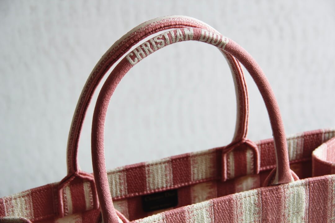 DIR1286 Book bag Tote Embroidery 36.5cm 41.5cm Handbag red white-2