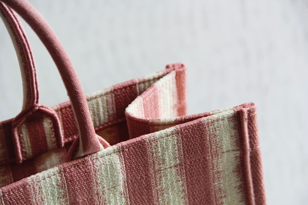 DIR1286 Book bag Tote Embroidery 36.5cm 41.5cm Handbag red white-2