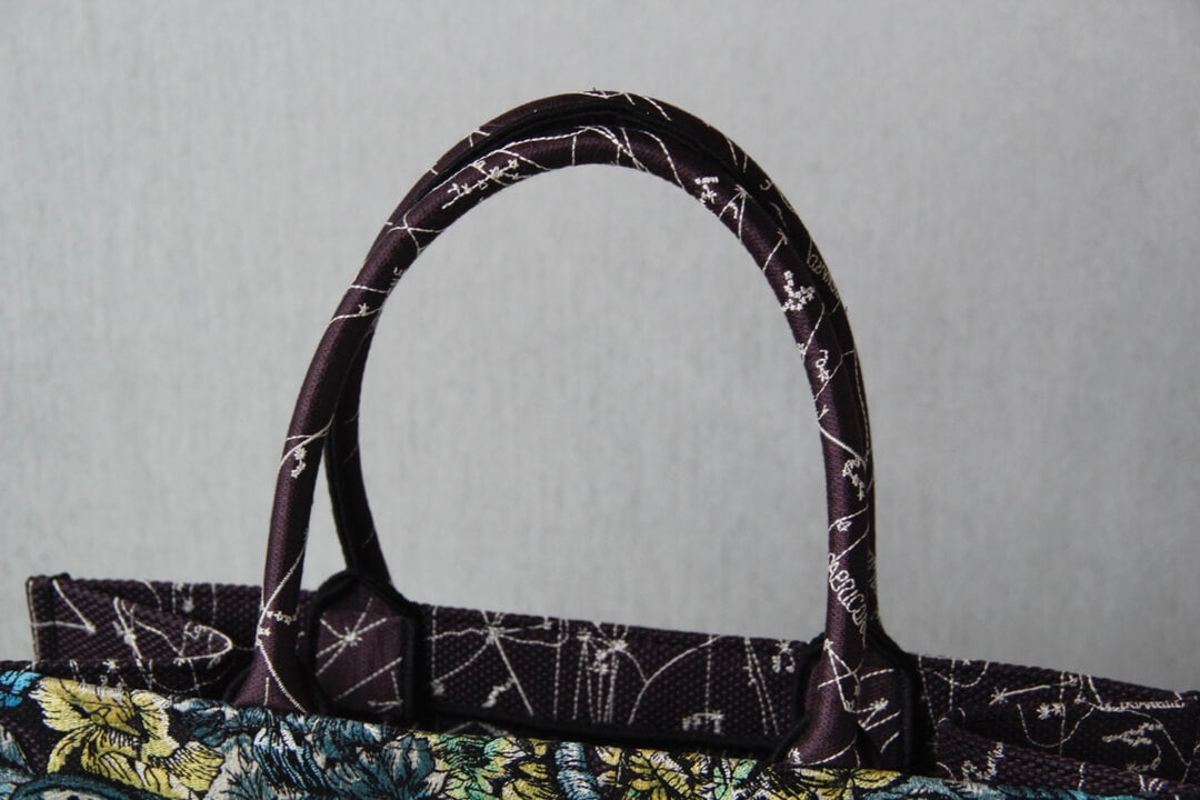 DIR1286 Book bag Tote Embroidery blue white 36.5cm 41.5cm Handbag