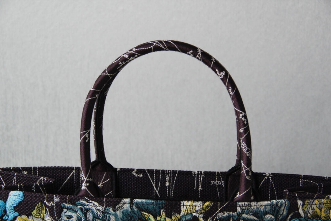DIR1286 Book bag Tote Embroidery blue white 36.5cm 41.5cm Handbag