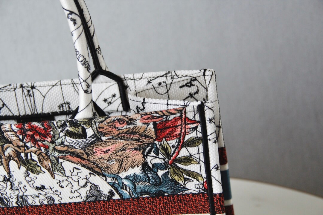 DIR1286 Book bag Tote Embroidery red printing 36.5cm 41.5cm Handbag