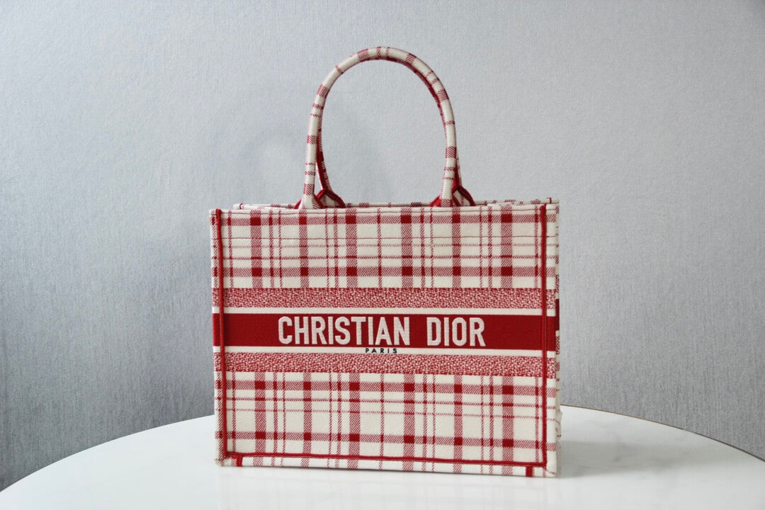 DIR1286 Book bag Tote Embroidery red white 36.5cm 41.5cm Handbag