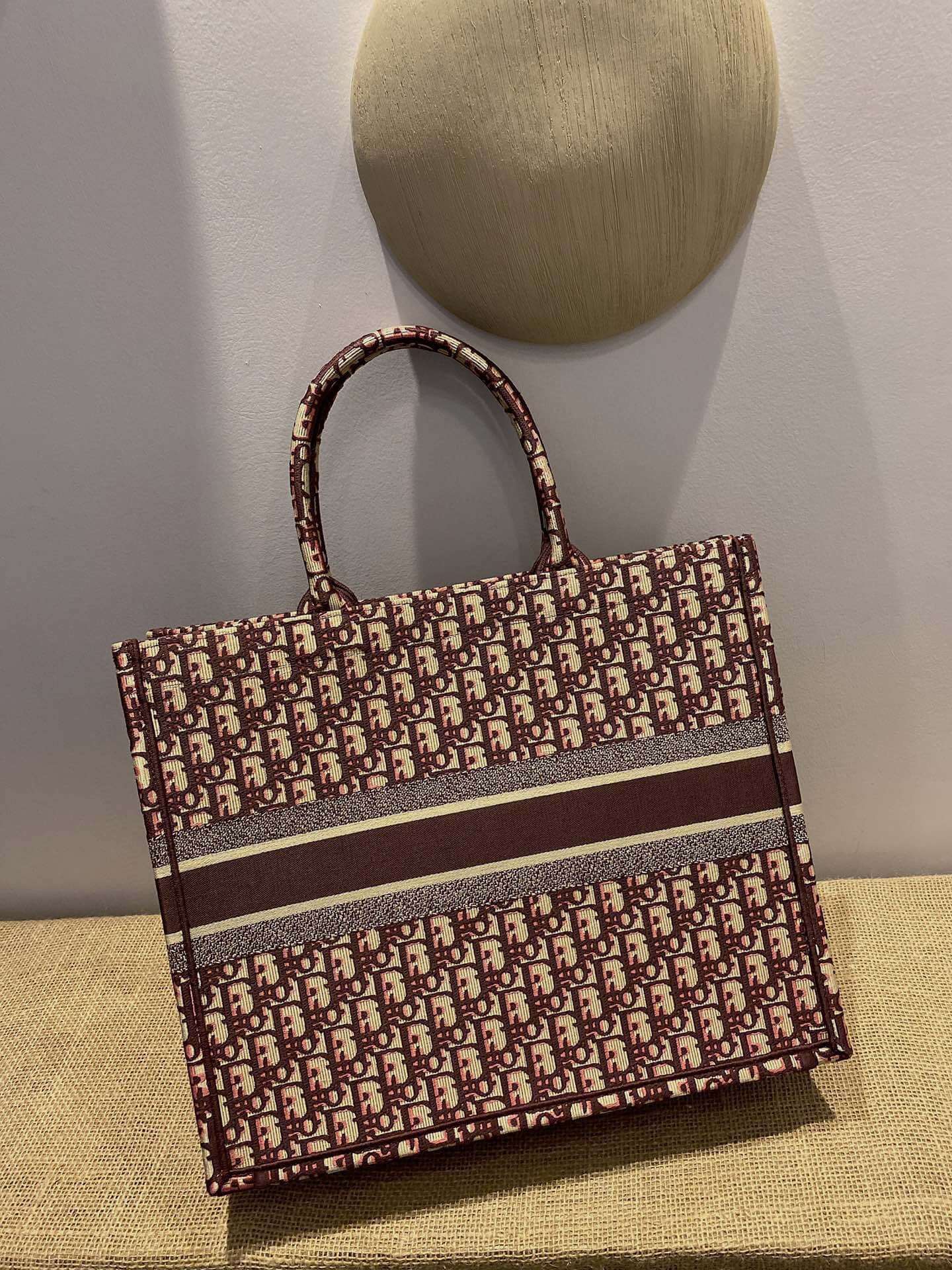 DIR1286 Book bag Tote Embroidery 36.5cm 41.5cm Handbag purple red