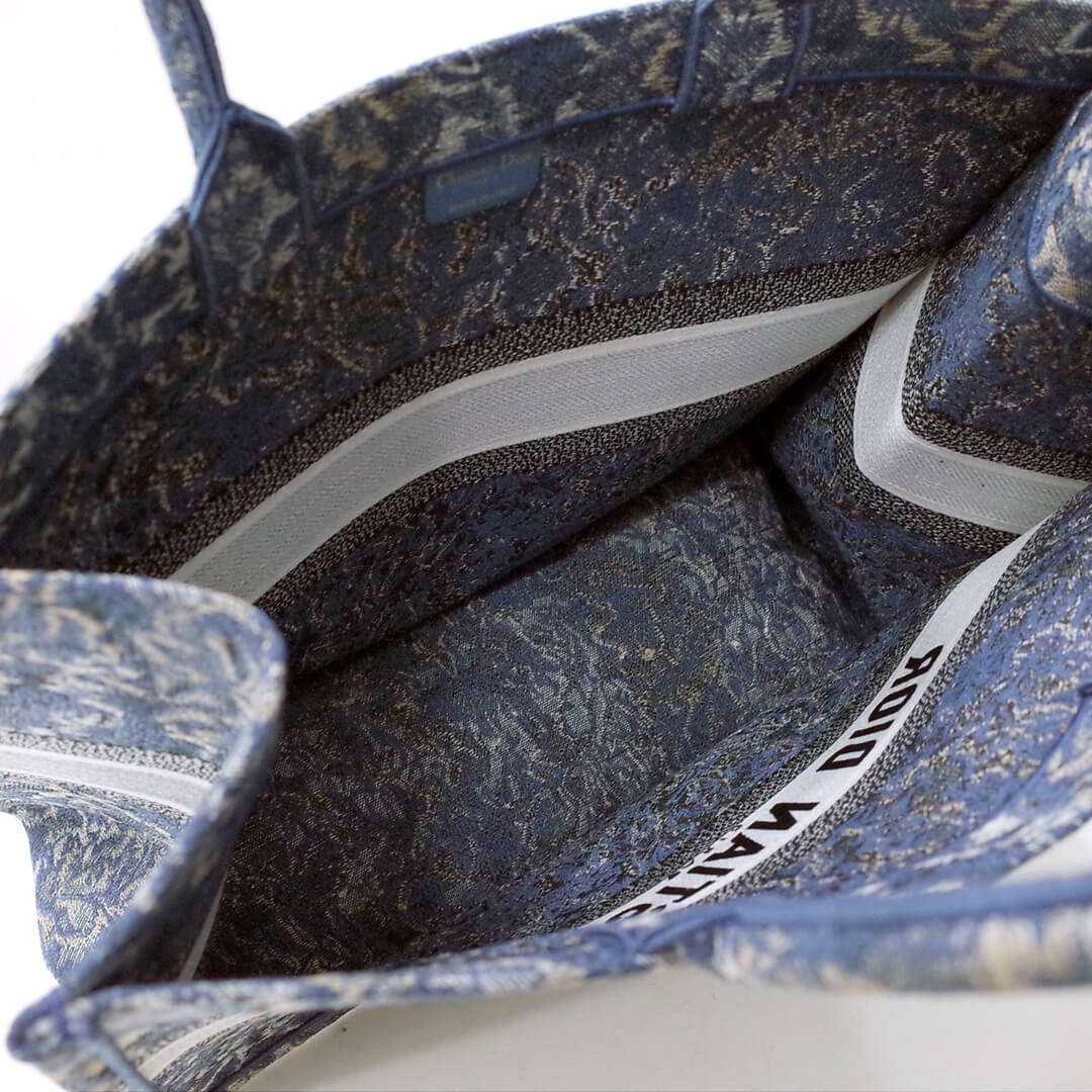 DIR1286 Book Tote big size 36.5cm 41.5cm Oblique Embroidery blue