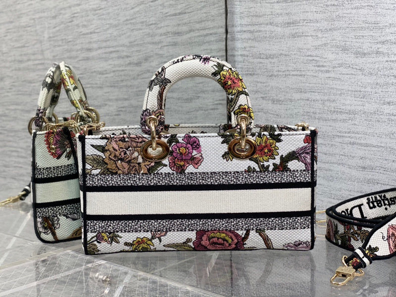 LTB - Luxe Touch Bags - 1629