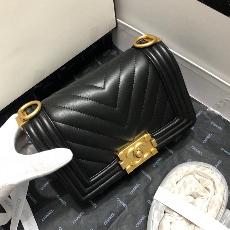 Luxe Touch Bags 

 -  Bags - 2607