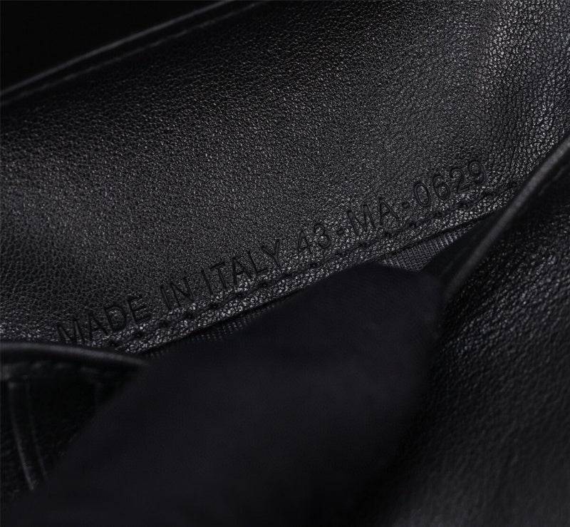 LTB - Luxe Touch Bags - 1570