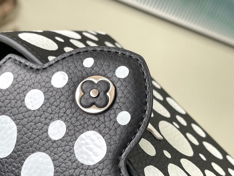 Fashion Luxe Touch bags - 3995