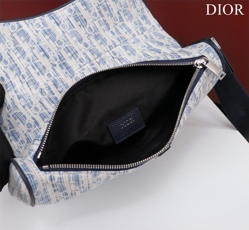 LTB - Luxe Touch Bags - 2013
