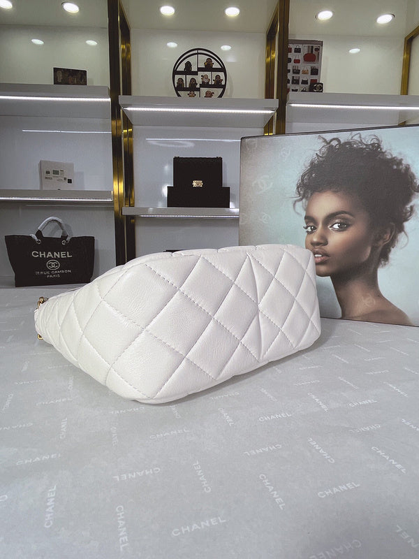 Luxe Touch Bags 

 -  Bags - 3388