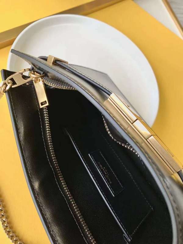 Luxe Touch - SLY Bags 177