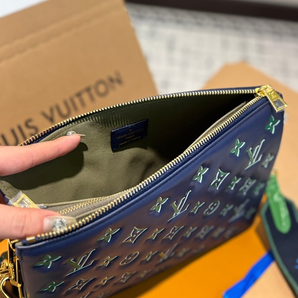 LV COUSSIN PM DARK NAVY 26CM M23505