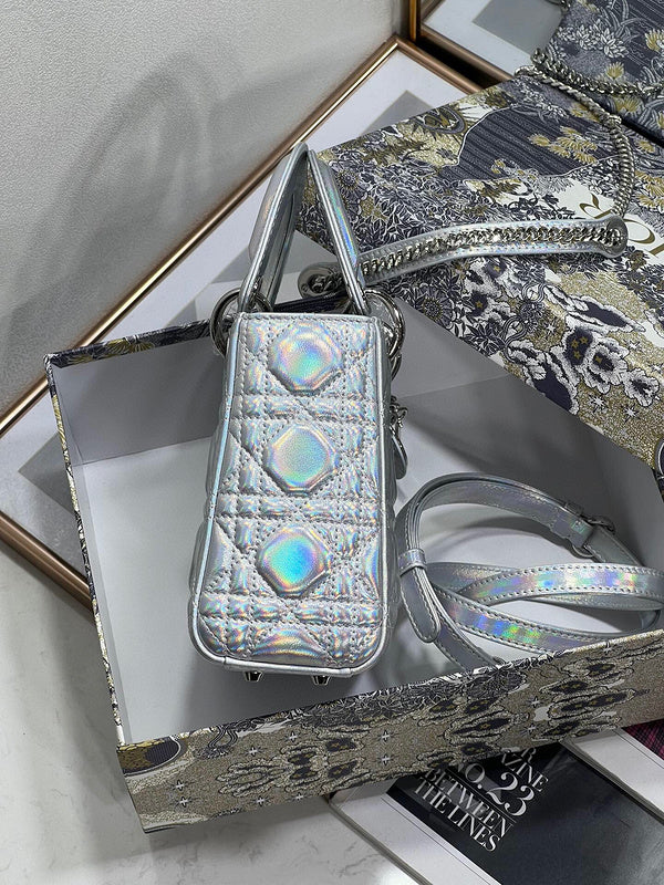 LTB - Luxe Touch Bags - 697