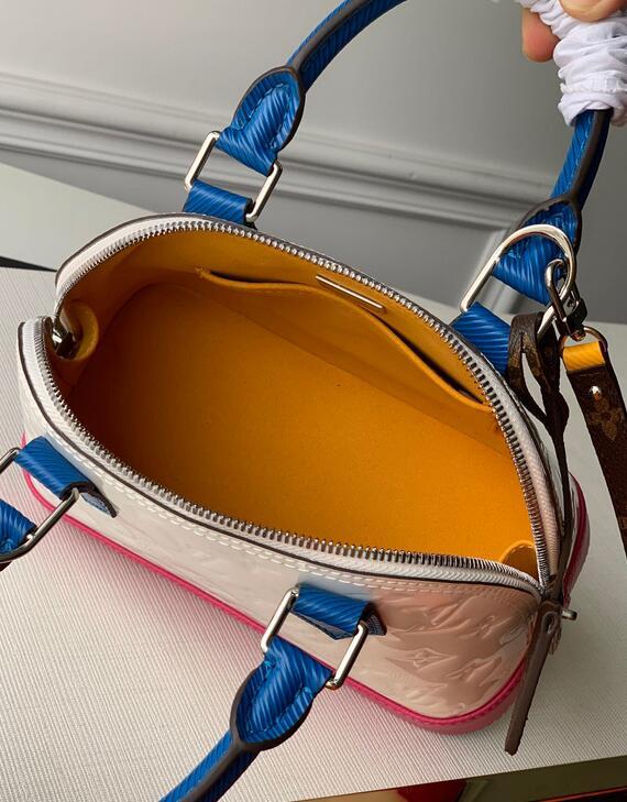 Luxe Touch Bags 

 - LTB Bags - 3158